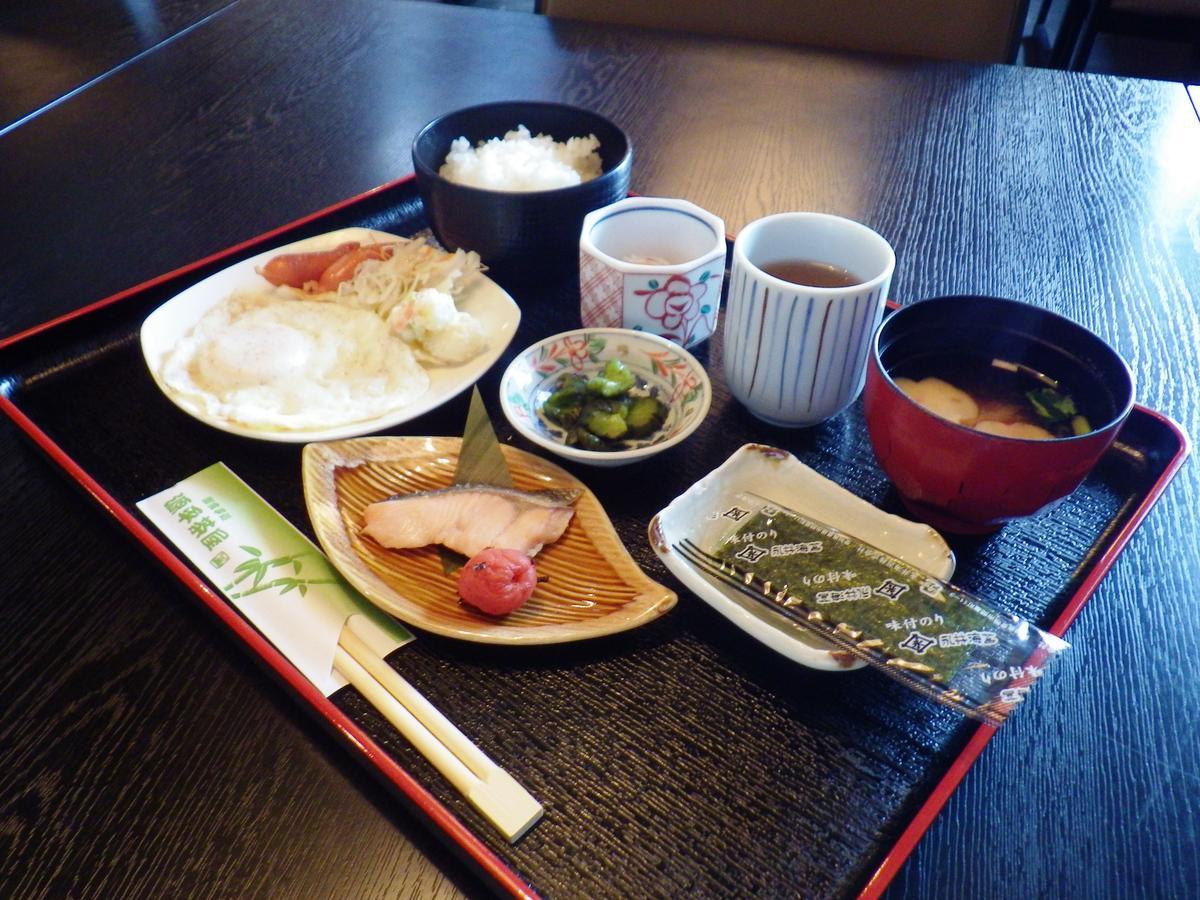Готель Kurikarajyuku Tsubata Екстер'єр фото